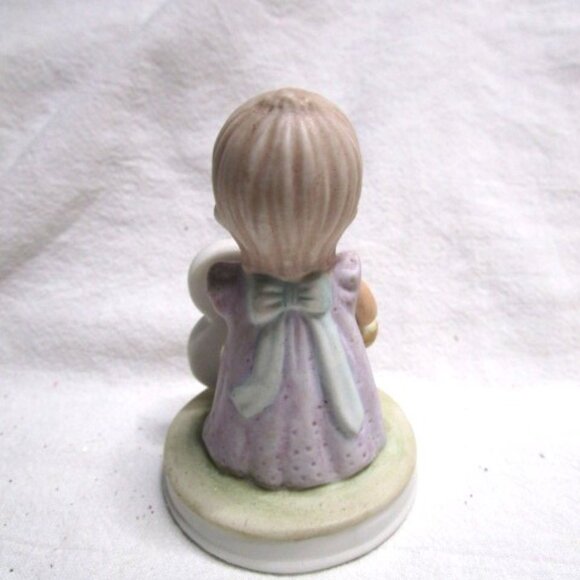 Vintage 1982 Lefton Christopher Collection Age 3 Birthday Girl Figurine - Picture 3 of 5